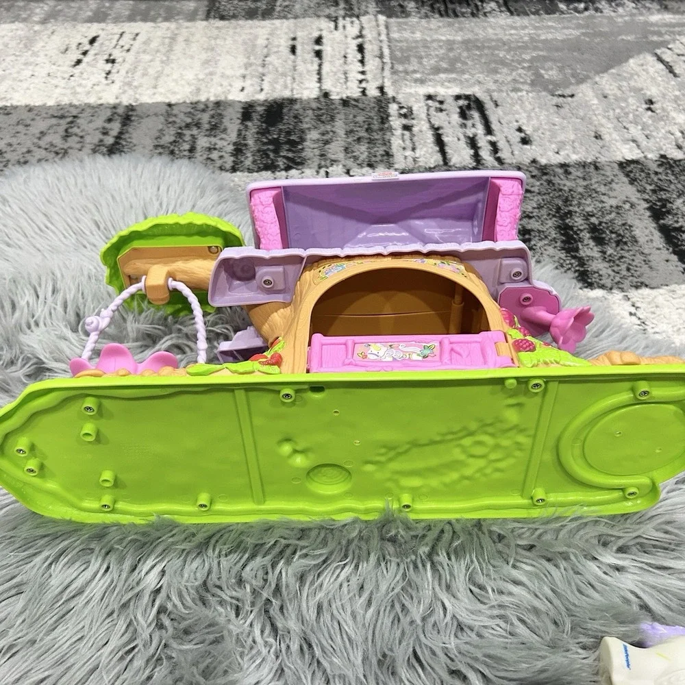 Fisher Price Little People Fairy Treehouse Playset Three Fairies & Unicorn